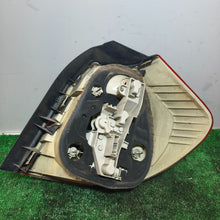 Lade das Bild in den Galerie-Viewer, Image #3
