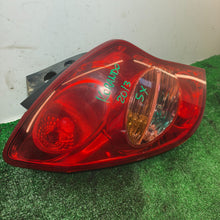 Lade das Bild in den Galerie-Viewer, Image #3
