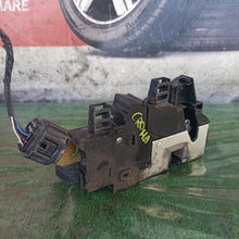 Lade das Bild in den Galerie-Viewer, Image #3
