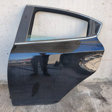 Lade das Bild in den Galerie-Viewer, Image #1
