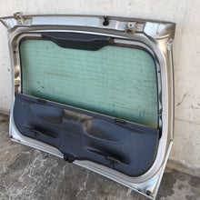 Lade das Bild in den Galerie-Viewer, Image #4
