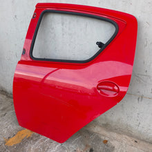 Carica l'immagine nel visualizzatore di Gallery, Image #3
