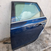 Lade das Bild in den Galerie-Viewer, Image #3
