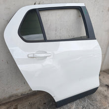 Lade das Bild in den Galerie-Viewer, Image #2
