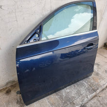 Lade das Bild in den Galerie-Viewer, Image #3
