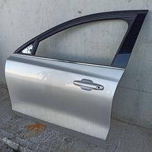 Carica l&#39;immagine nel visualizzatore di Gallery, Image #2
