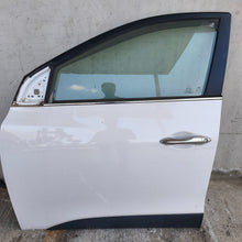 Lade das Bild in den Galerie-Viewer, Image #1
