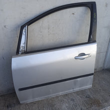 Lade das Bild in den Galerie-Viewer, Image #3
