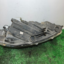 Lade das Bild in den Galerie-Viewer, Image #4
