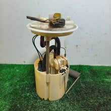 Lade das Bild in den Galerie-Viewer, Image #3
