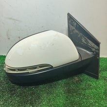 Lade das Bild in den Galerie-Viewer, Image #2
