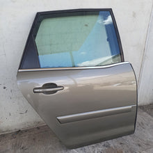 Lade das Bild in den Galerie-Viewer, Image #2
