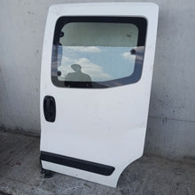 Lade das Bild in den Galerie-Viewer, Image #3
