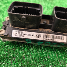 Lade das Bild in den Galerie-Viewer, Image #2
