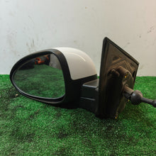 Lade das Bild in den Galerie-Viewer, Image #3
