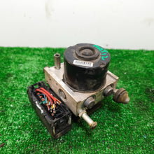 Lade das Bild in den Galerie-Viewer, Image #6
