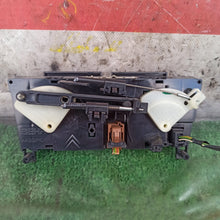 Lade das Bild in den Galerie-Viewer, Image #3

