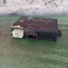 Carica l'immagine nel visualizzatore di Gallery, Image #3
