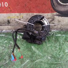 Lade das Bild in den Galerie-Viewer, Image #1
