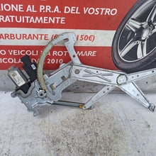 Carica l'immagine nel visualizzatore di Gallery, Image #1
