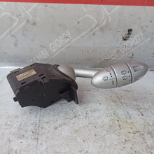 Carica l'immagine nel visualizzatore di Gallery, Image #1
