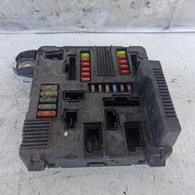 Carica l'immagine nel visualizzatore di Gallery, Image #3
