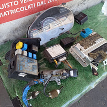 Carica l'immagine nel visualizzatore di Gallery, Image #2
