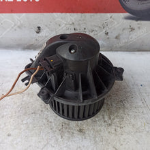 Carica l'immagine nel visualizzatore di Gallery, Image #3
