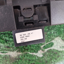 Lade das Bild in den Galerie-Viewer, Image #3
