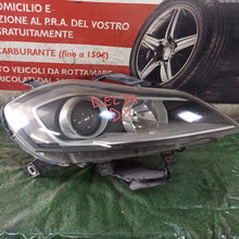 Lade das Bild in den Galerie-Viewer, Scheinwerfer Scheinwerfer vorne rechts Linsenförmig Lancia Delta 3 Serie 2009
