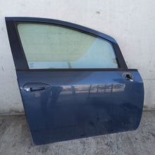 Lade das Bild in den Galerie-Viewer, Image #3
