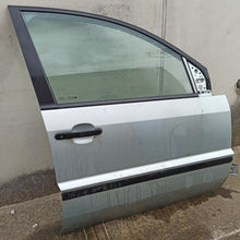 Lade das Bild in den Galerie-Viewer, Image #3
