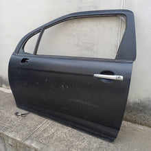 Carica l&#39;immagine nel visualizzatore di Gallery, Image #3
