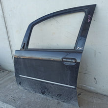 Lade das Bild in den Galerie-Viewer, Image #3
