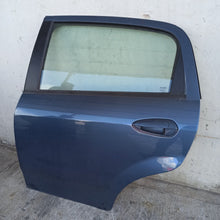 Lade das Bild in den Galerie-Viewer, Image #3

