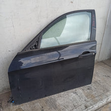 Lade das Bild in den Galerie-Viewer, Image #2
