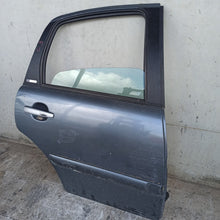 Lade das Bild in den Galerie-Viewer, Image #3
