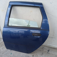 Carica l'immagine nel visualizzatore di Gallery, Image #3
