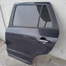 Carica l'immagine nel visualizzatore di Gallery, Image #2
