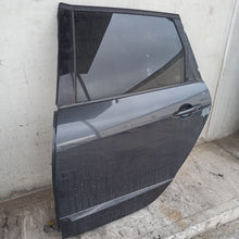 Lade das Bild in den Galerie-Viewer, Image #2
