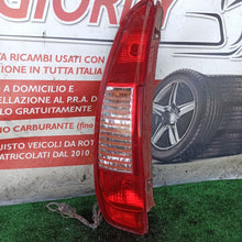 Carica l'immagine nel visualizzatore di Gallery, Image #1
