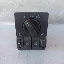 Carica l'immagine nel visualizzatore di Gallery, Image #1
