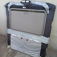 Lade das Bild in den Galerie-Viewer, Image #3
